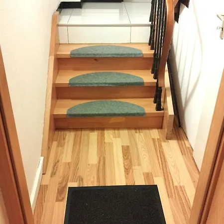 Apartmán In Fuer Max 9 Personen Im Ug Friedberg (Hessen)