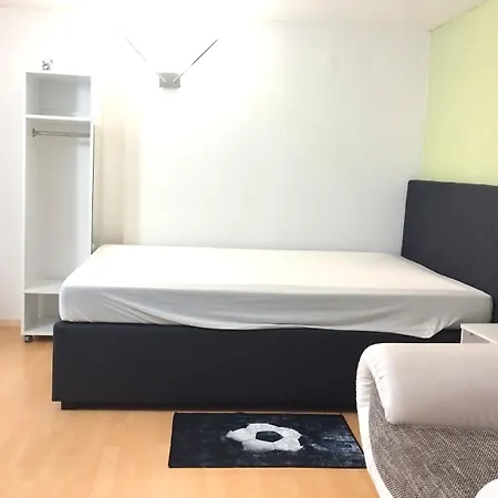 Apartmán In Fuer Max 9 Personen Im Ug Friedberg (Hessen)