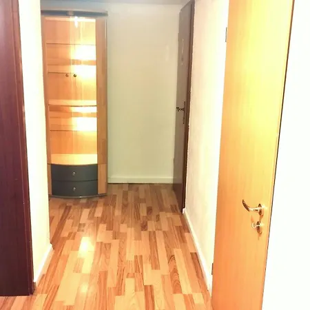 In Friedberg Fuer Max 9 Personen Im Ug Apartment Friedberg (Hessen)